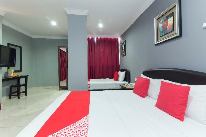 Oyo 192 Puteri Ampang Hotel Куала-Лумпур Экстерьер фото